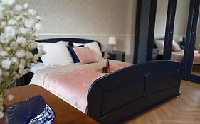 Pokoje i apartamenty Gustloff